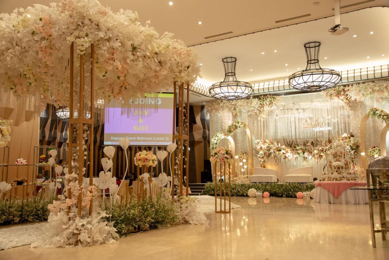 Orchardz Hotel Industri Jakarta Kemayoran Exterior foto
